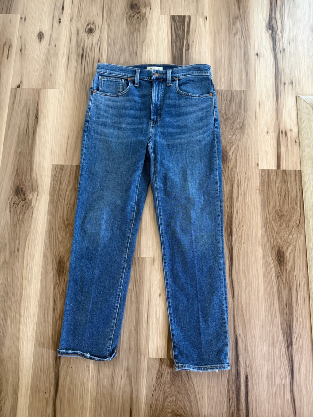 Madewell Straight-Leg Men's Jeans — Medium Blue Wash